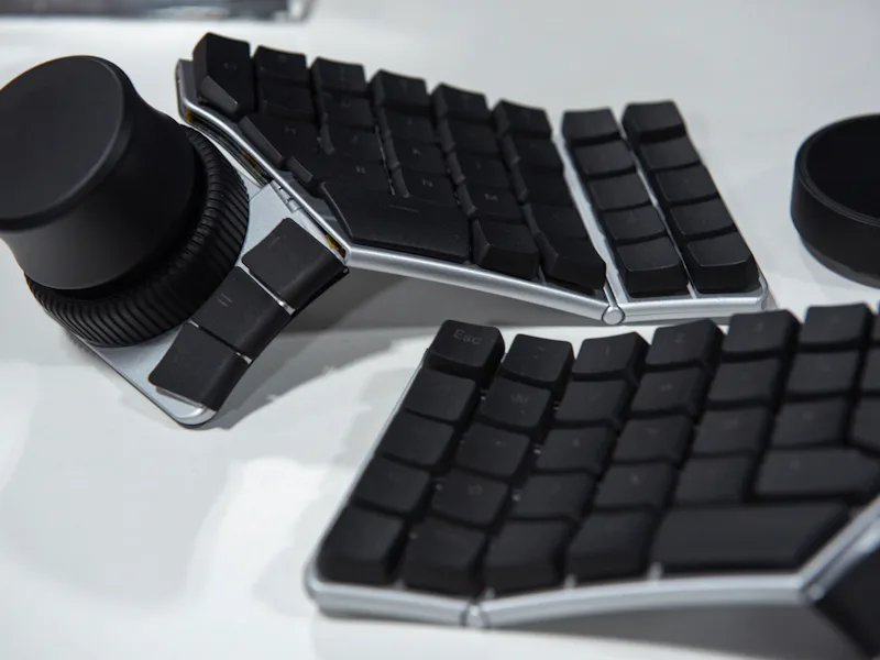 Modular Keybarod This modular keyboard includes a dial and trackpad for peak productivity