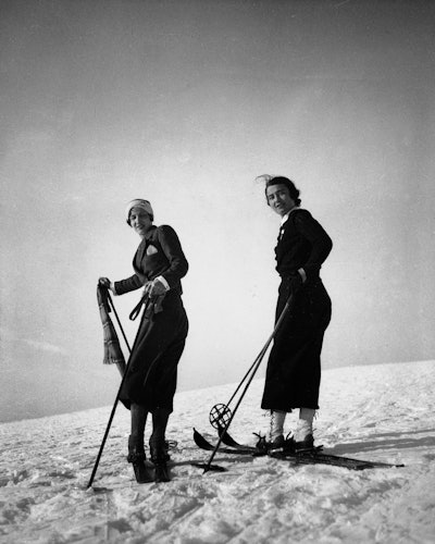 FRANCE - CIRCA 1930: Winter sports : ski to a Mont Revard (Savoy), about 1935. 