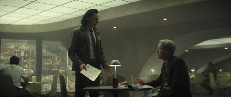 Loki (Tom Hiddleston) and Mobius (Owen Wilson) in Loki