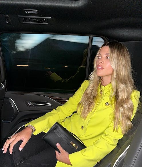 Sofia Richie loose waves