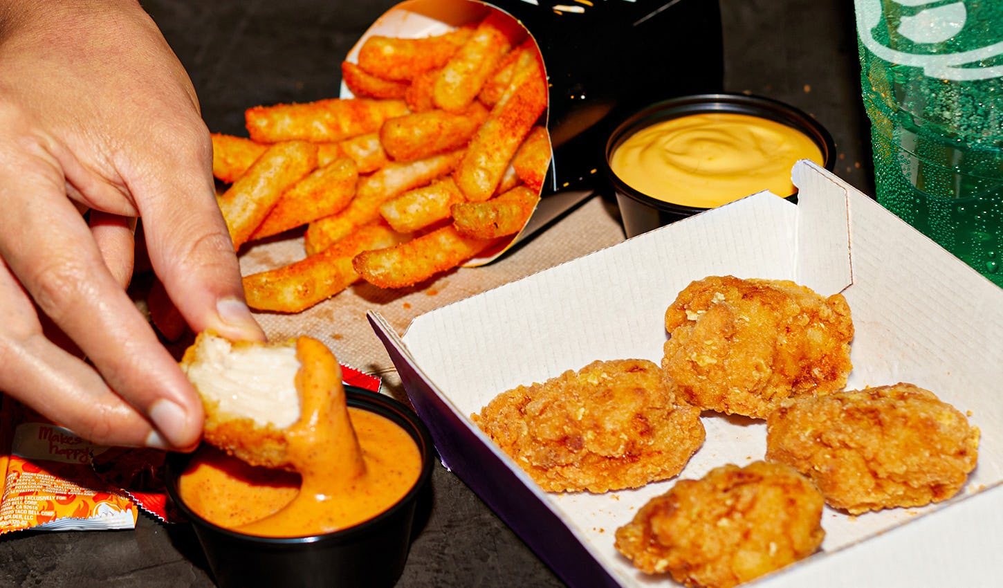 I Tried Taco Bell Chicken Nuggets With Their New Signature Sauces