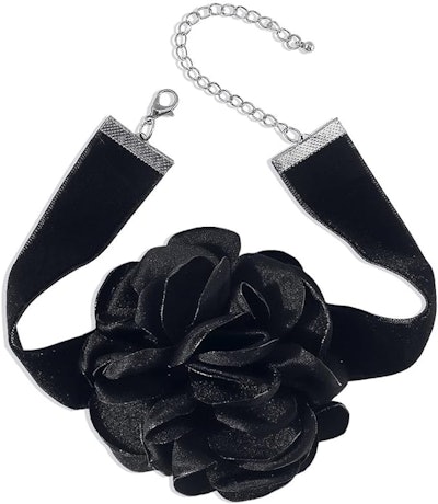 Gdeaack Flower Choker Necklace in Black