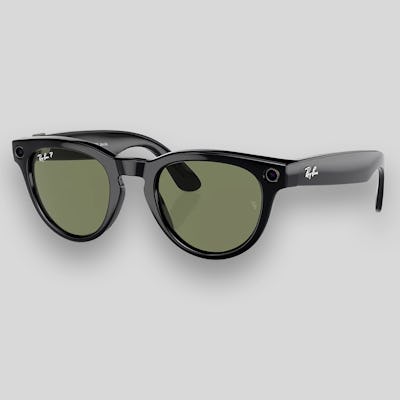 Ray-Ban Meta Smart Glasses
