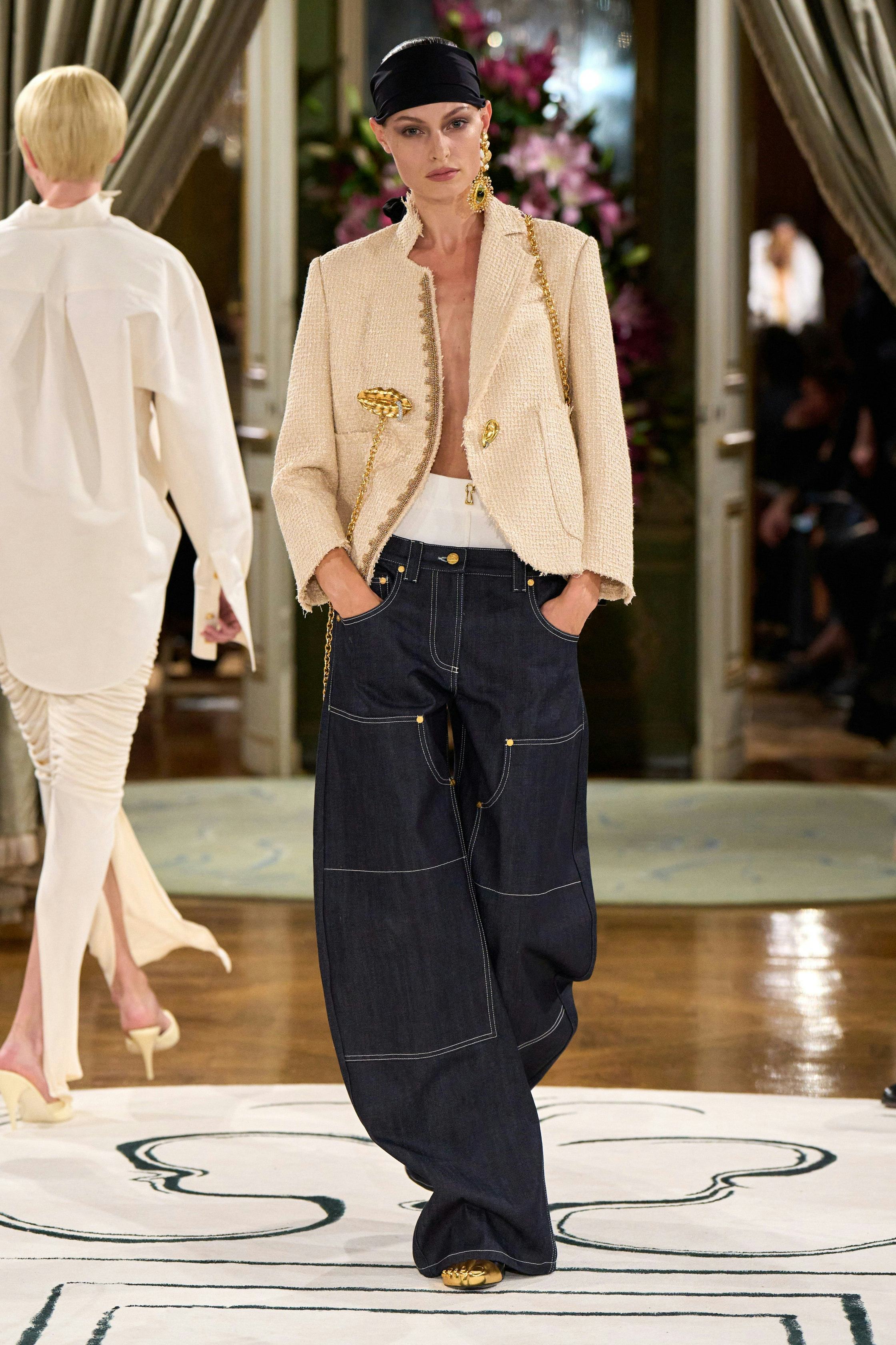 a look from Schiaparelli spring 2024 runway