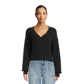 Cable Knit V-Neck Pullover Sweater