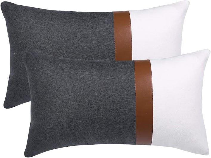 Kiuree Farmhouse Lumbar Pillow Cover (Set of 2) 