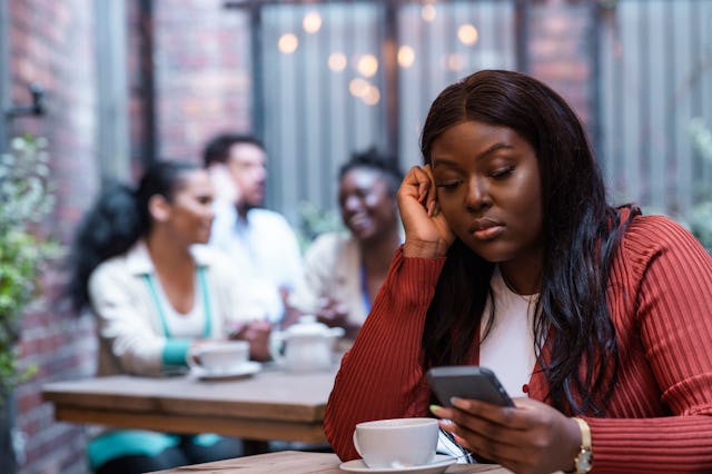 A woman suffers from friendship anxiety.