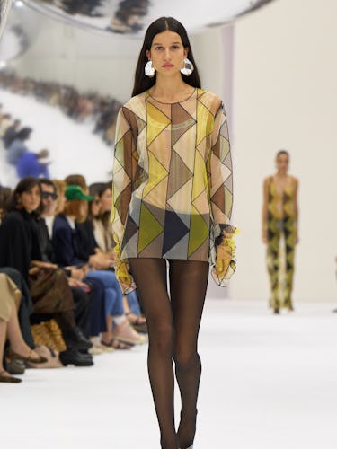 a look from Missoni spring 2024 runway