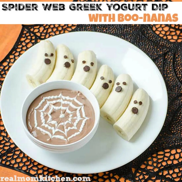 greek yogurt spider web with boo-nanas