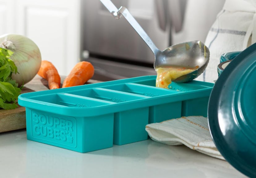 Souper Cubes 1 Cup Silicone Freezer Tray With Lid