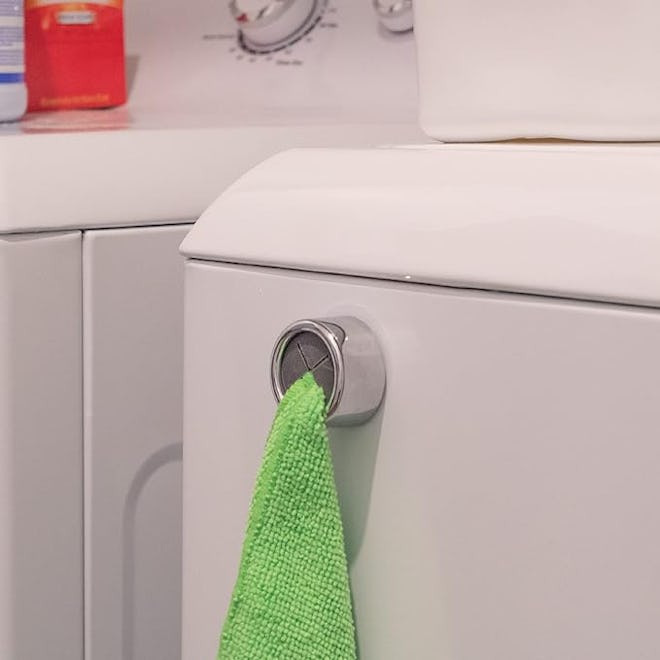 S&T INC. Round Adhesive Push Towel Hooks (4-Pack)