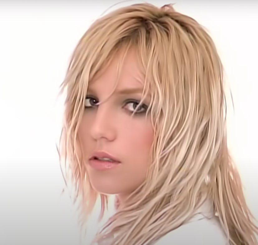 Britney Spears fans have a theory "Everytime" is actually about her abortion.