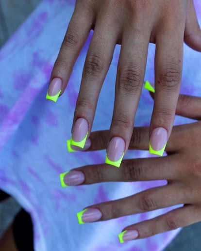 Glow In The Dark Nail Polish Manicure Ideas