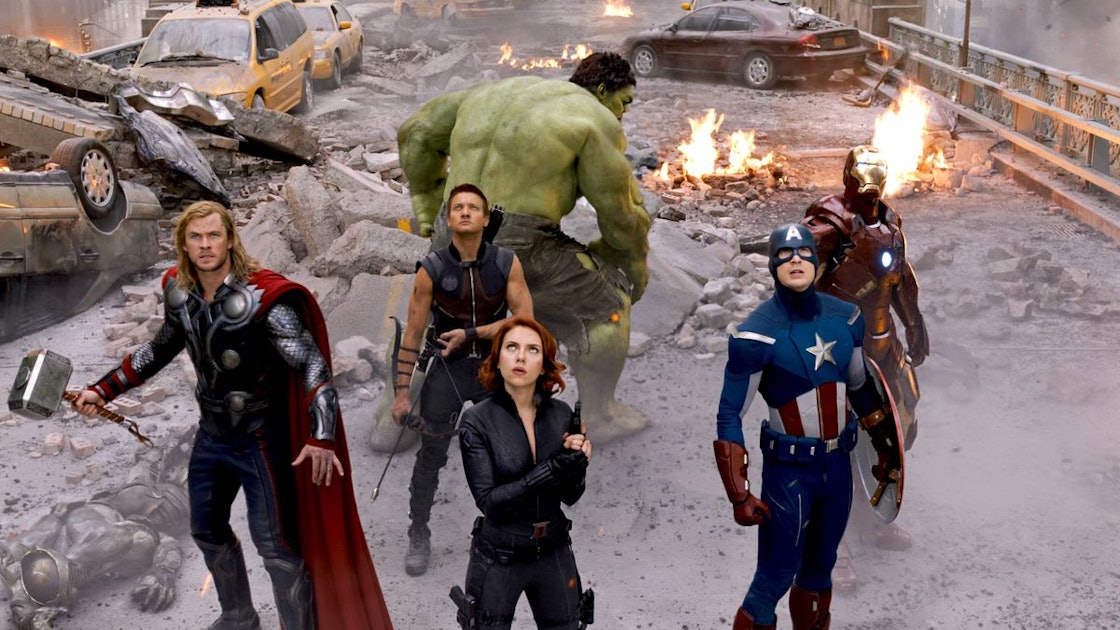 Fans Freak Out Over New 'Avengers: Secret Wars' Update - Inside