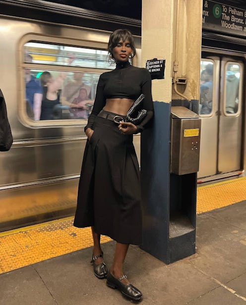 minimalist date night outfits