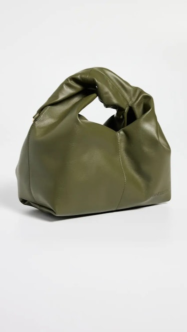 The Perfect Blend Of Fashion And Function, Hobo Bags Take Centre Stage This  Fall - Elle India