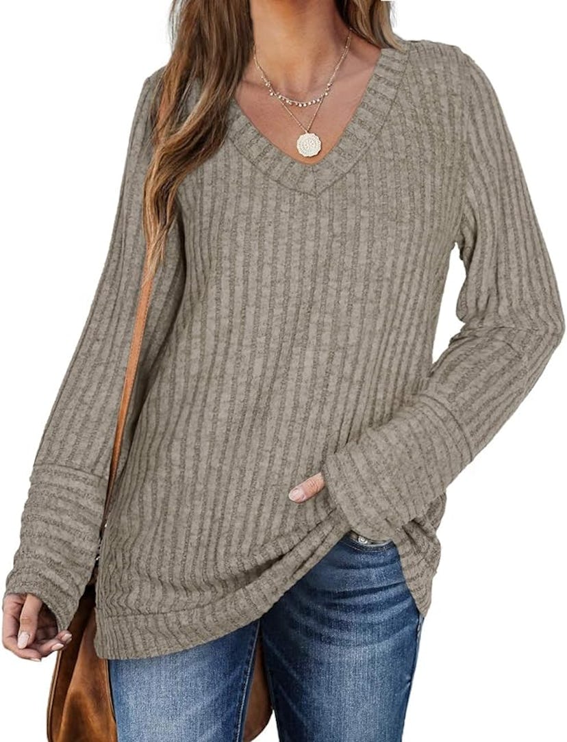 WIHOLL V Neck Sweater