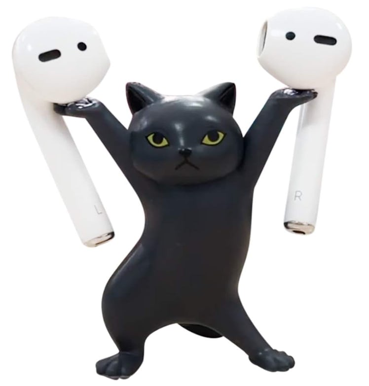 atHand Magnetic Cat Earbud Holder