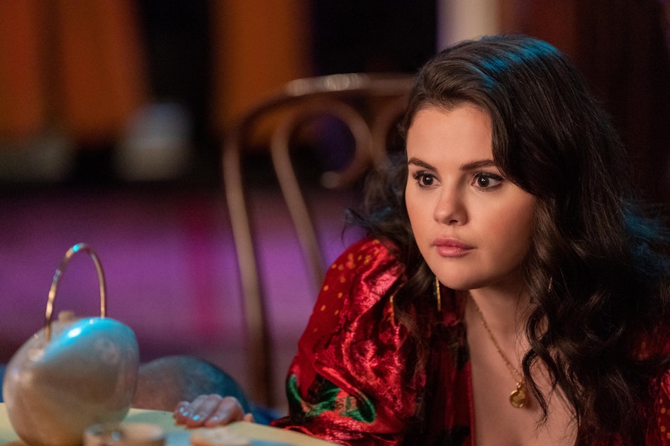 Selena Gomez Teased Season 3 of Only Murders in the Building with New  Blonde Hair