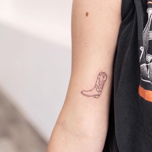 Libra wants a trendy tattoo, like a cowboy boot.