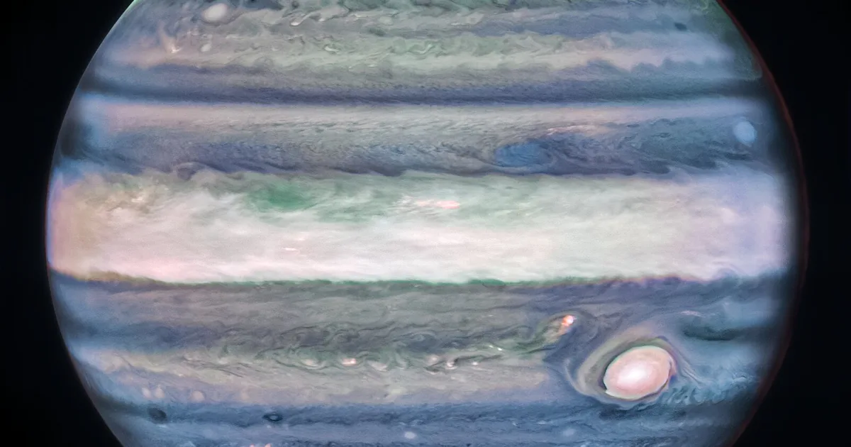 Wide Jet The Webb Space Telescope Found A High-Speed, 3,000-Mile-Wide Jet Stream ...