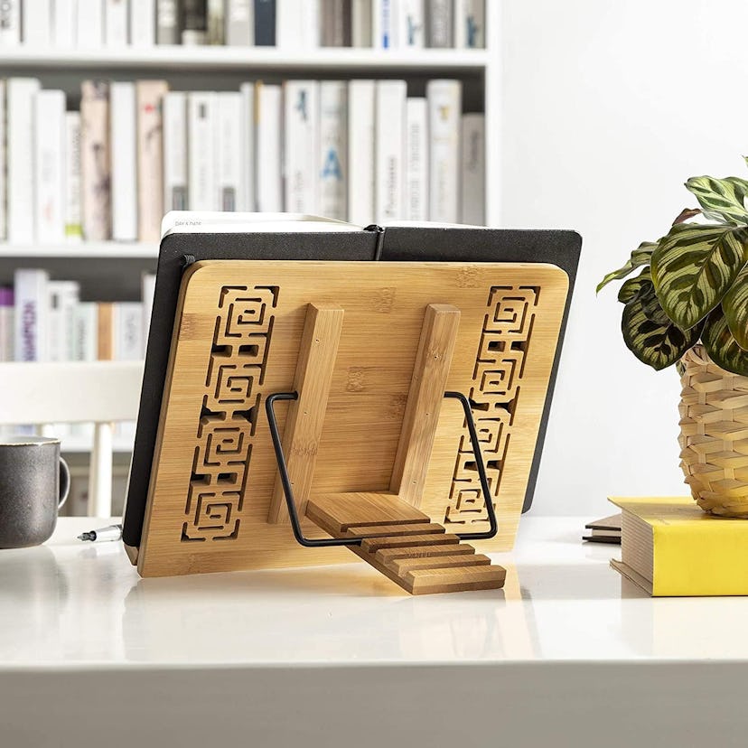 Wishacc Foldable Bamboo Book Stand