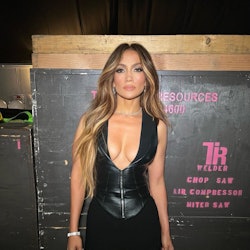 Jennifer Lopez hair highlights