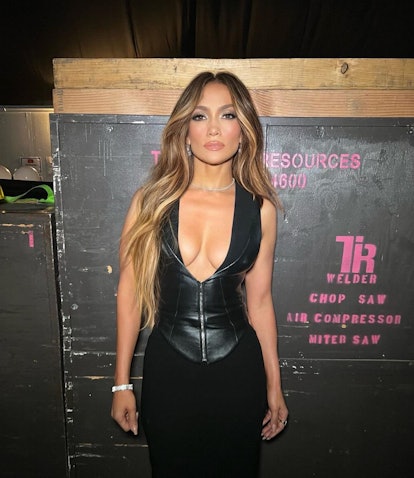Jennifer Lopez hair highlights
