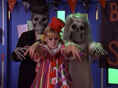 The best Disney Channel Halloween episodes include 'Lizzie McGuire,' 'That's So Raven,' 'Hannah Mont...