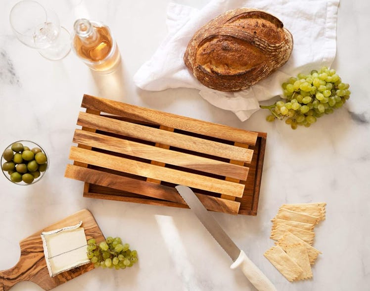 Villa Acacia Wood Bread Board