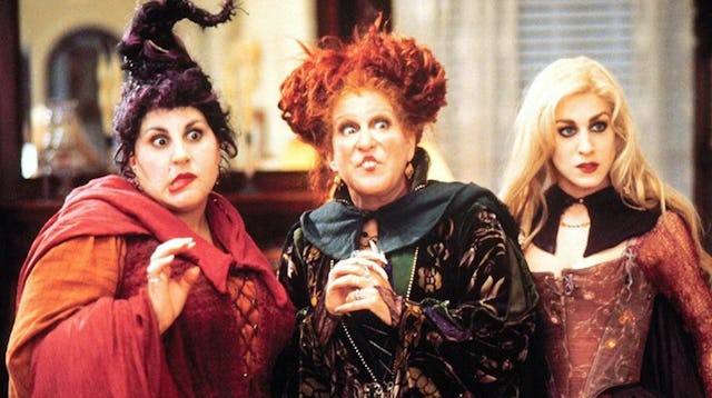 The director of 'Hocus Pocus' says that Disney was not initially please with Bette Midler's acting.