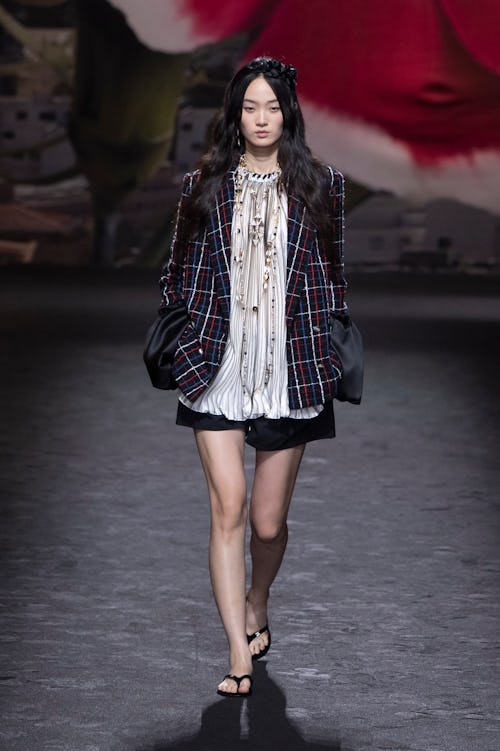 Chanel Spring 2024: Singing the Praises of Simplicity 35 200342af 1199 4543 9130 d0d2786df923 gettyimages 1714902765