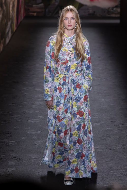 Chanel Spring 2024: Singing the Praises of Simplicity 39 ae8d1780 b452 4d7e 9867 569e13d27ae0 gettyimages 1714903326