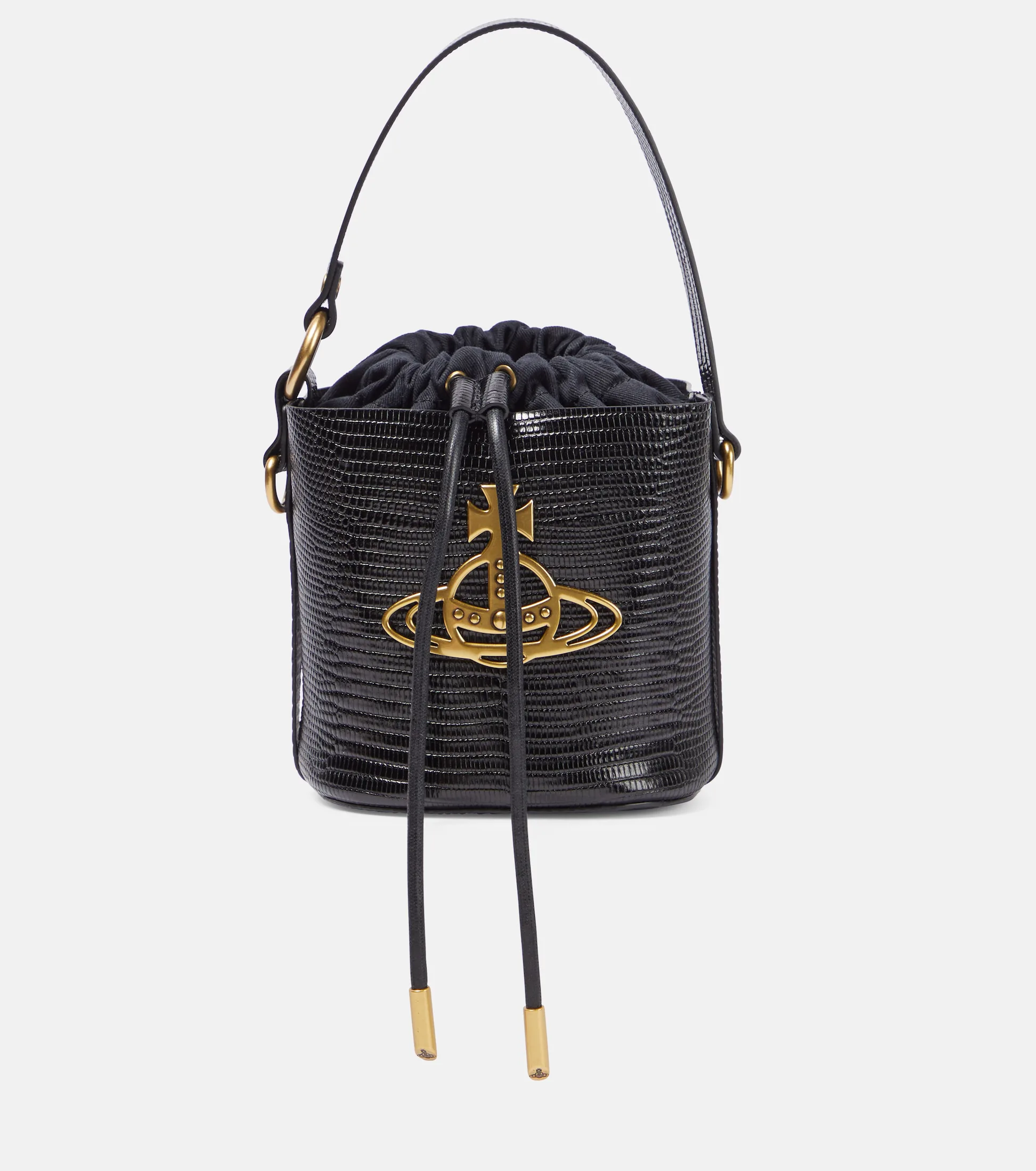 The Bucket Bag Trend Of 2023 Is Looking Better Than Ever