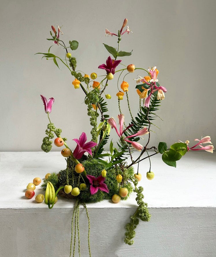 Ikebana's New Wave: How Modern Florists Embrace The Ancient Technique