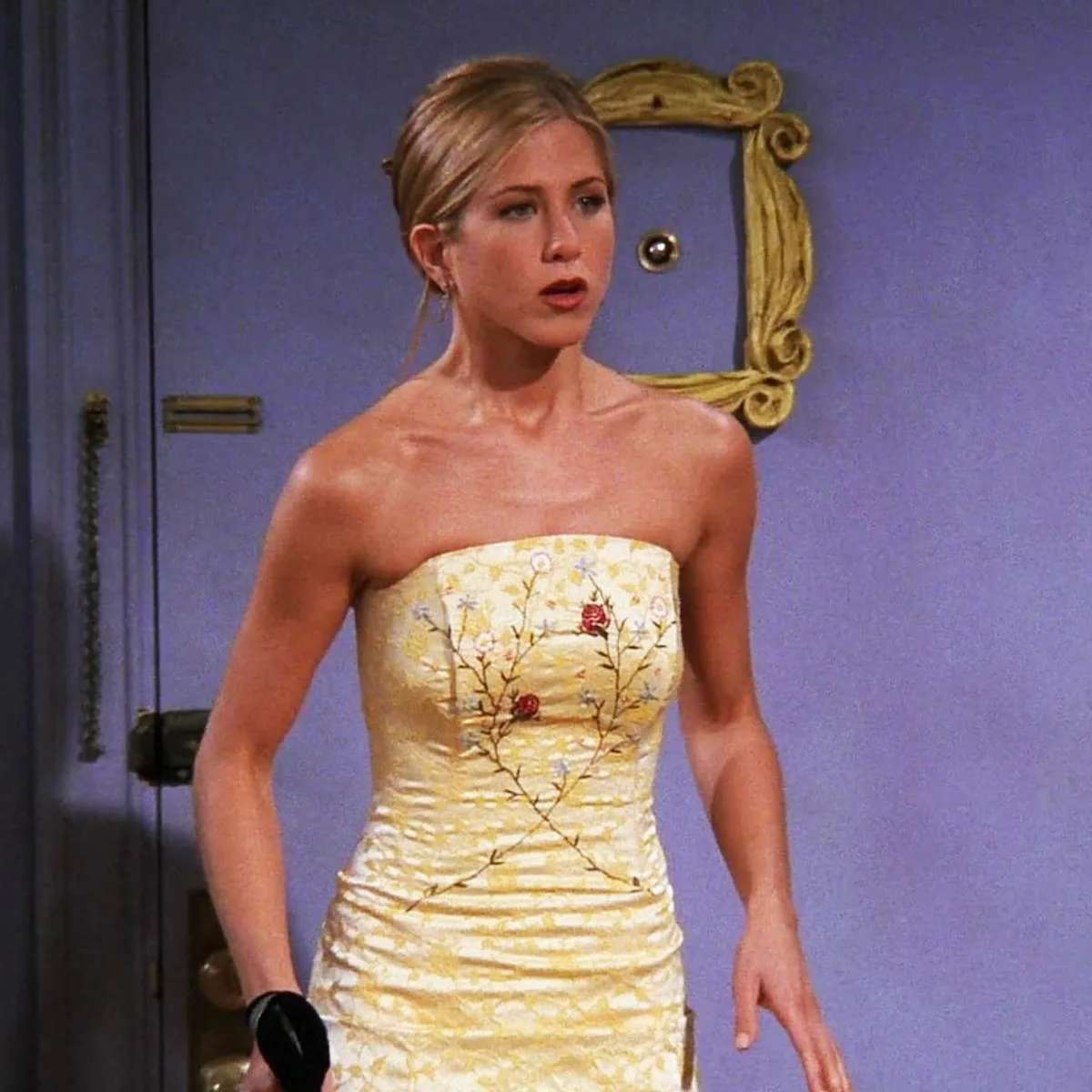Friends' Stylist Debra McGuire Still Gets Asked About Rachel's Yellow Dress Friends' Stylist Debra McGuire Still Gets Asked About Rachel's Yellow Dress