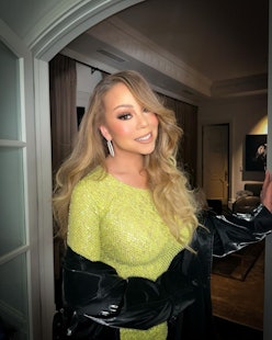 Mariah Carey long blonde hair