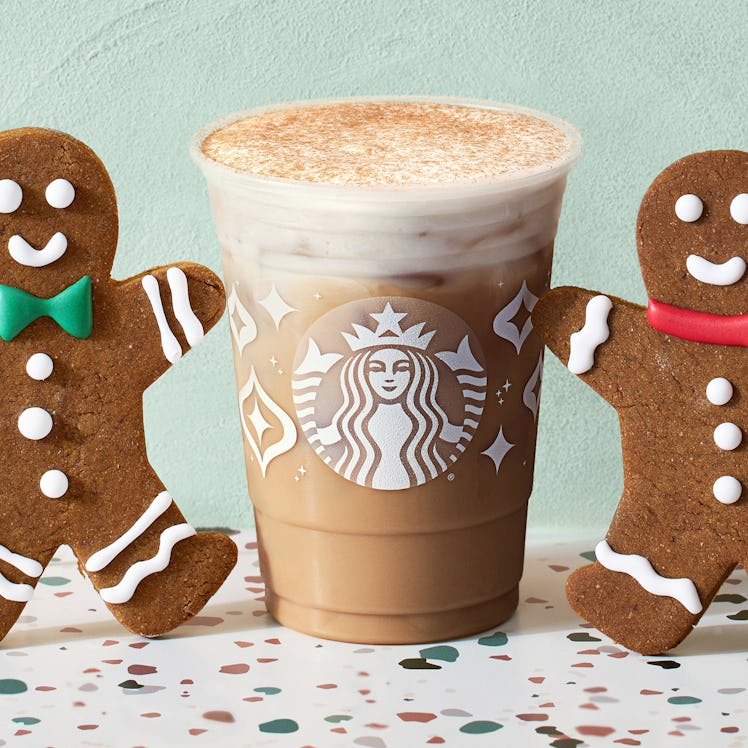 A writer tries and reviews Starbucks’ Iced Gingerbread Oatmilk Chai to see what it tastes like.