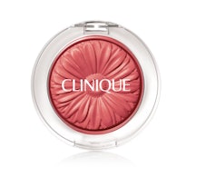 Blair Waldorf from 'Gossip Girl' has Clinique blush in her beauty routine. 