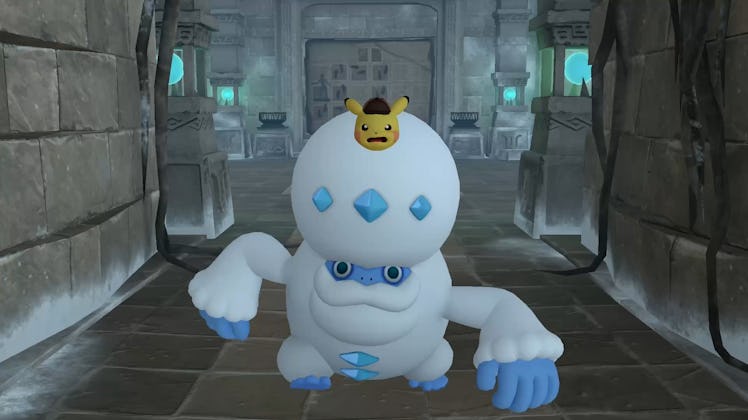 Detective Pikachu Returns screenshot  shows the detective on a Pokémon