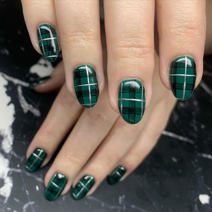 15 Plaid Nail Designs For Fall 2023, From Subtle Tips To Maximal Art