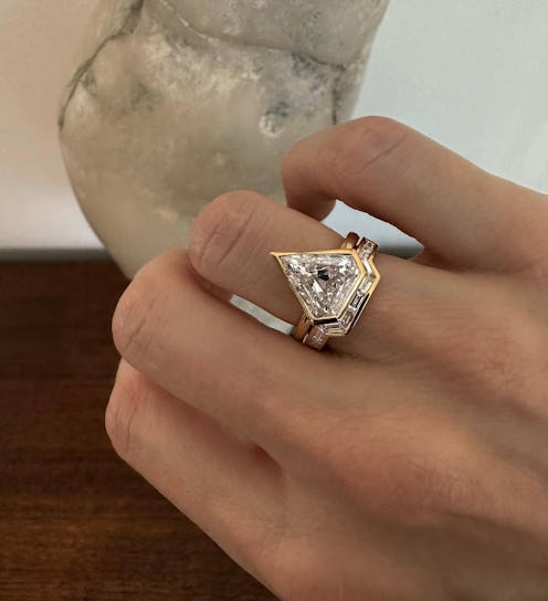 Chunky engagement ring trend