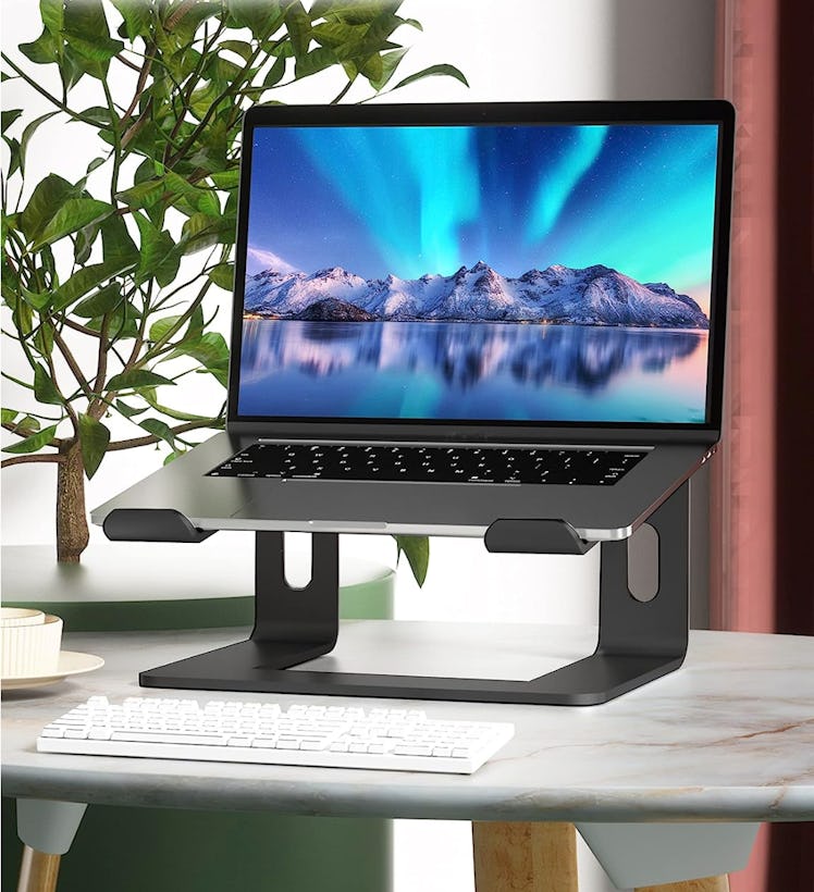 SOUNDANCE Laptop Stand