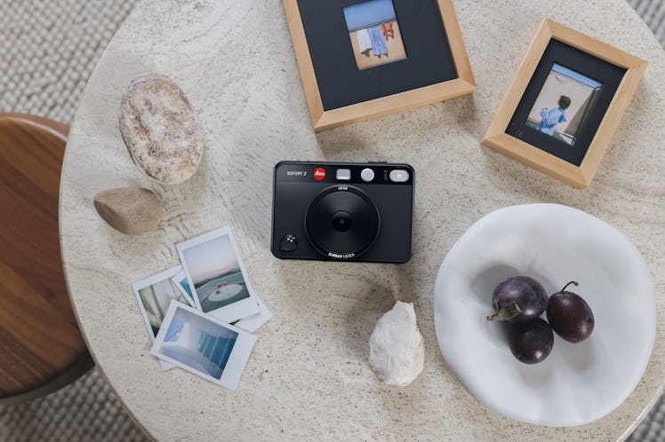 Leica Sofort 2 instant camera