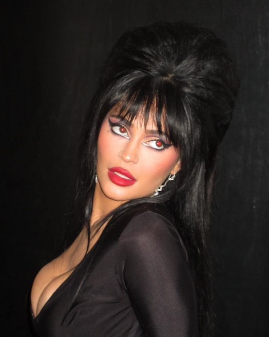 Kylie Jenner Elvira costume