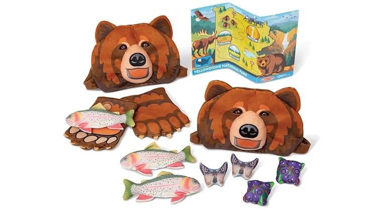 Yellowstone National Park Grizzly Bear Games Play Set
