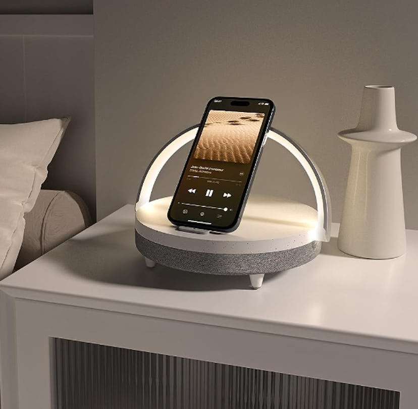 EZVALO Dimmable Night Light, Bedside Lamp and Wireless Phone Charger