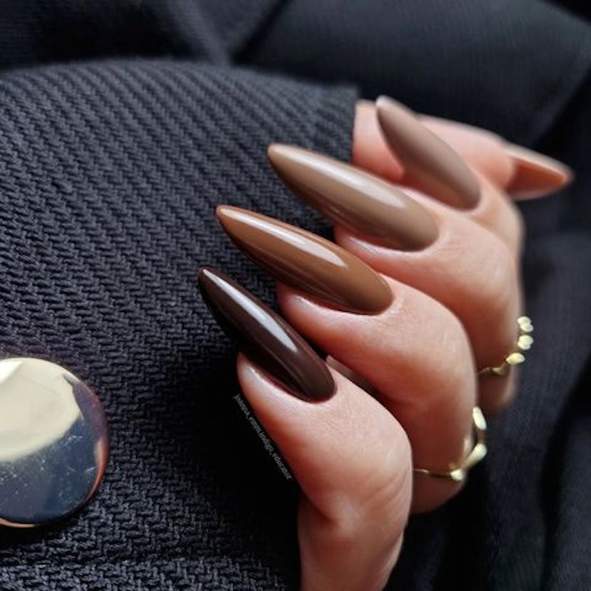 Espresso brown nails have old money vibes.