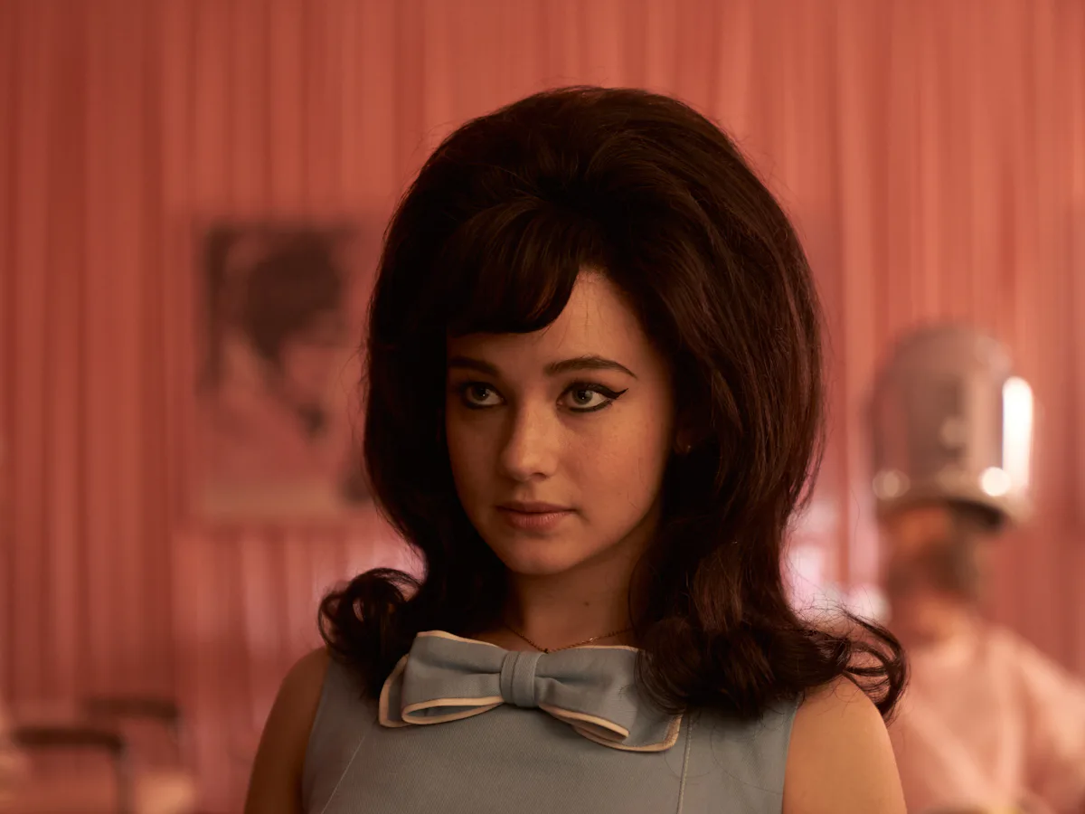 priscilla movie pink dress thanossnapped