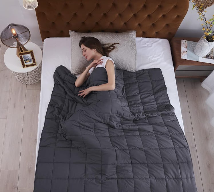 L'AGRATY Weighted Blanket